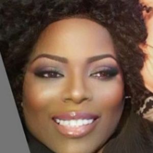 Meet your Posher, Alli